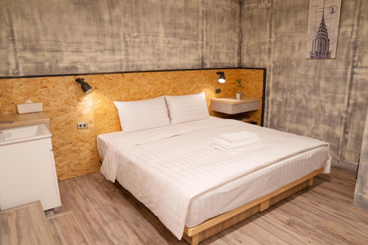 Tainanwow Hotel ภายนอก รูปภาพ